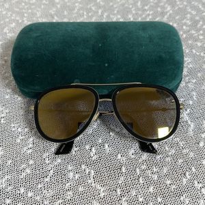 Gucci GG0062S-001 57mm Black Aviator Sunglasses with Case